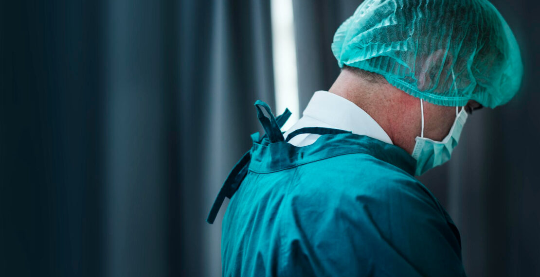 doctor-working-hospital-during-covid-19-pandemic